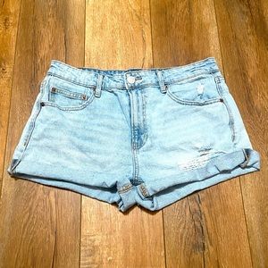 NO BOUNDARIES JEAN SHORTS